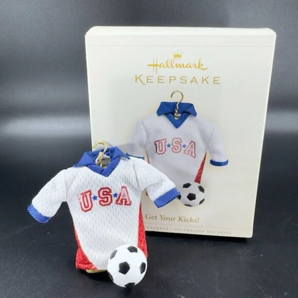 2006 Hallmark Keepsake Get Your Kicks‎ Ornament Figurine NEW In Original Box
